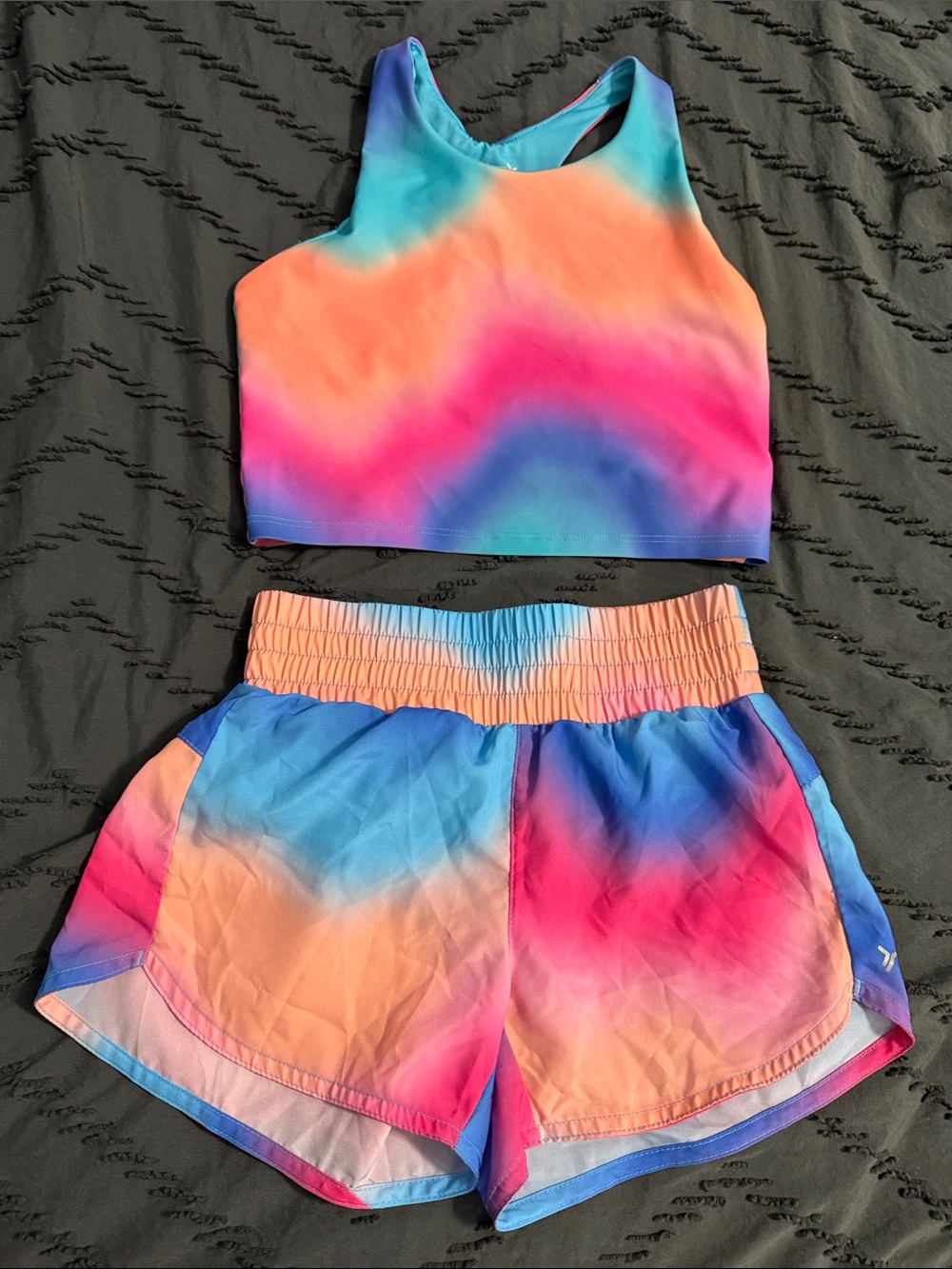Old Navy Girls Theee-Piece Active Set in Blue, Pink, Orange - Picture 11 of 11